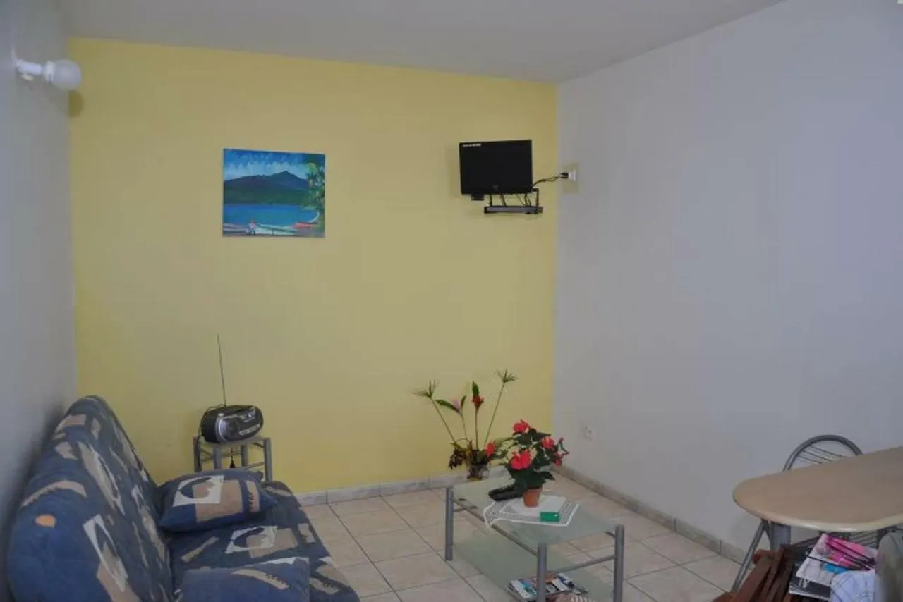 Appartement À LA VUE DE l'ANSE - T2 - LES ANSES-D'ARLET - PETITE ANSE à Fond Fleury